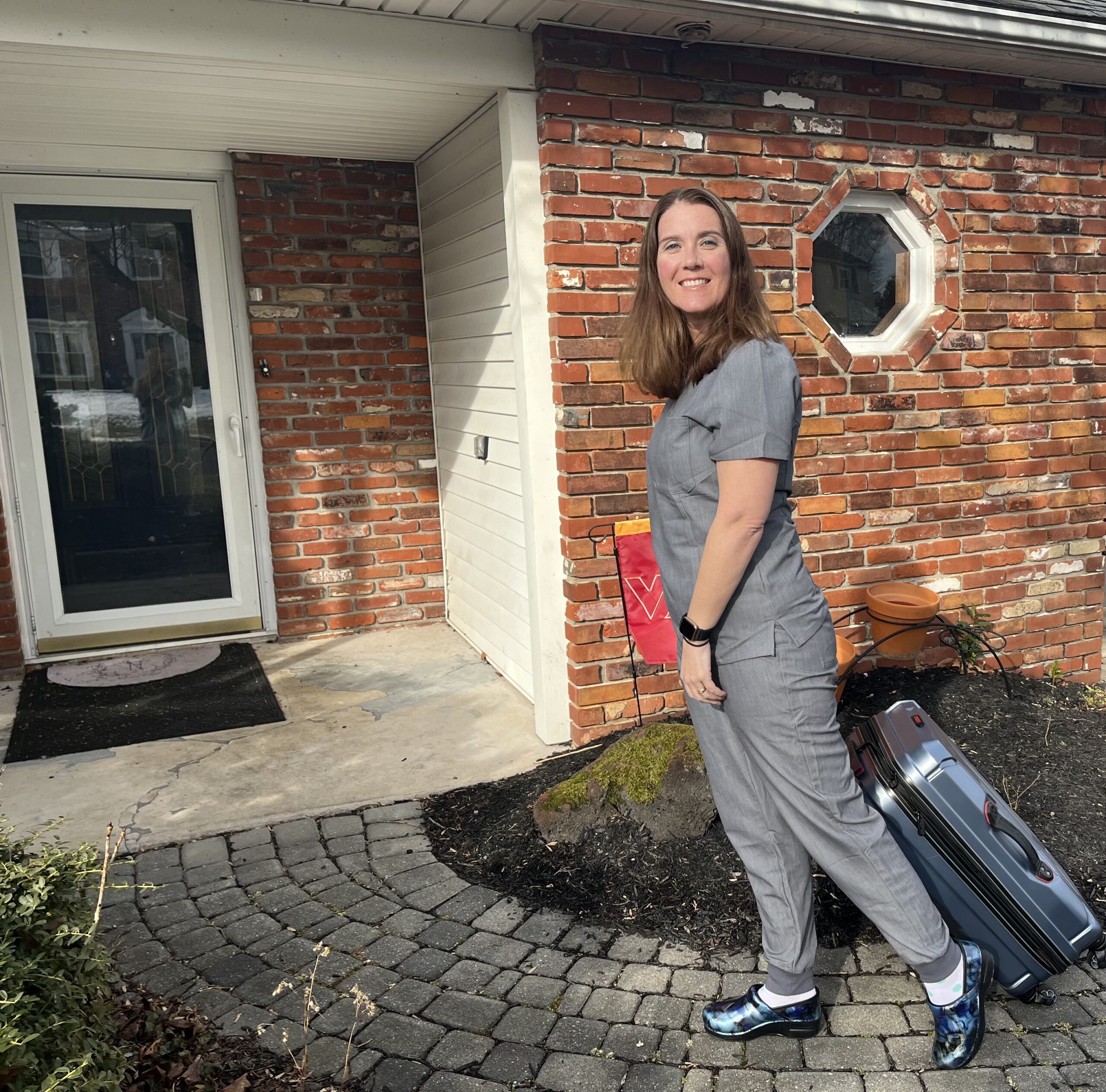 Traveling mobile dentist for homebound patients in Philadelphia and Bucks County Pennsylvania